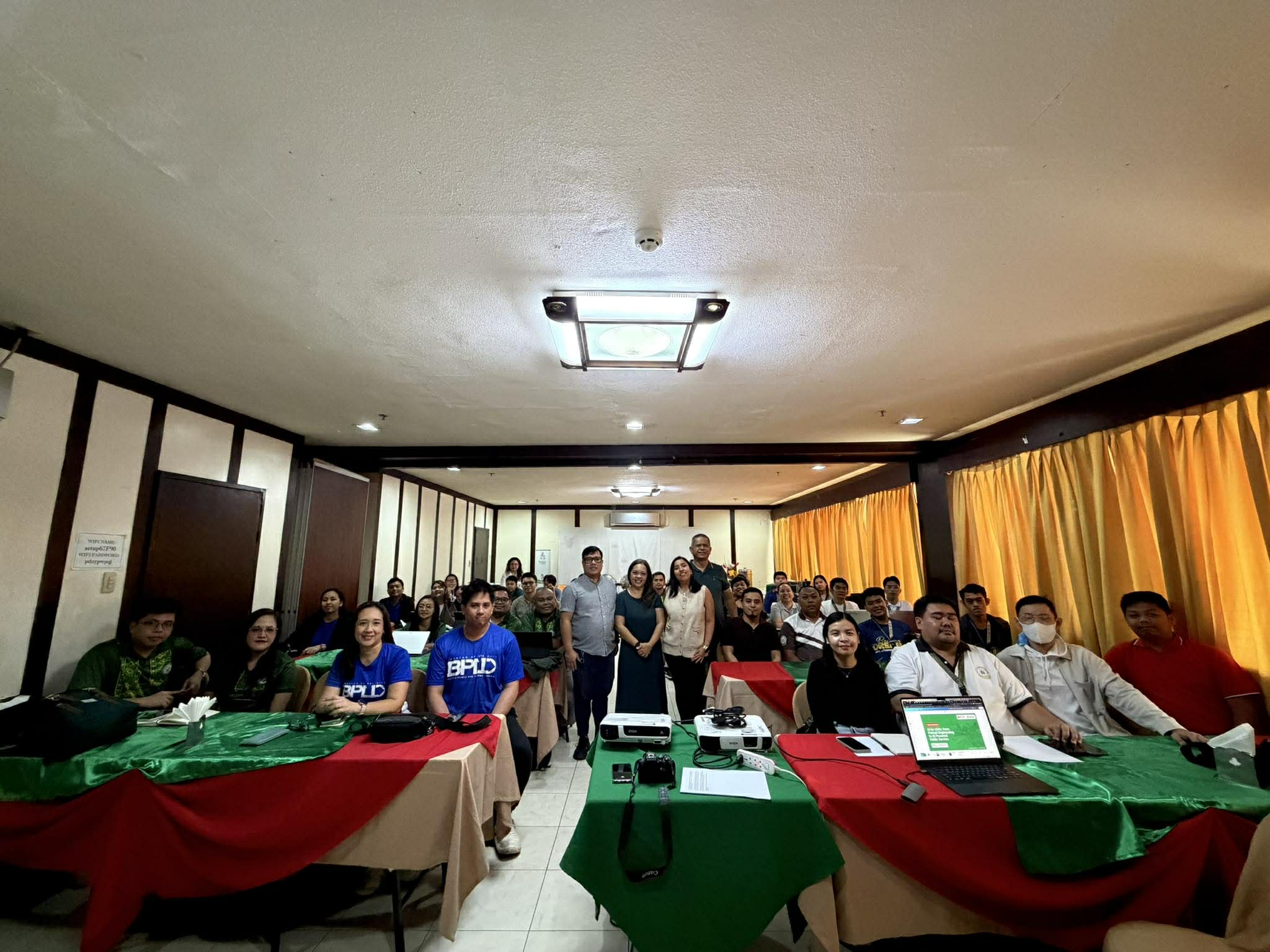Personnel from the Local Government Unit and the Provincial Capitol Boost Your Digital Governance Expertise with AI-in-a-Box Training - Image 1